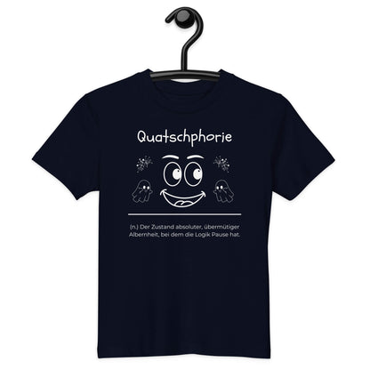 Quatschphorie Kinder-T-Shirt in French Navy – weißer Aufdruck, Bio-Baumwolle, reguläter Schnitt – Hängend am Kleiderbügel - Wortstolz