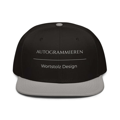 Autogrammieren Snapback Cap in Schwarz - Grau aus Acryl-Woll-Mix - neues Wort für den Lebensweg - Front - Wortstolz Design
