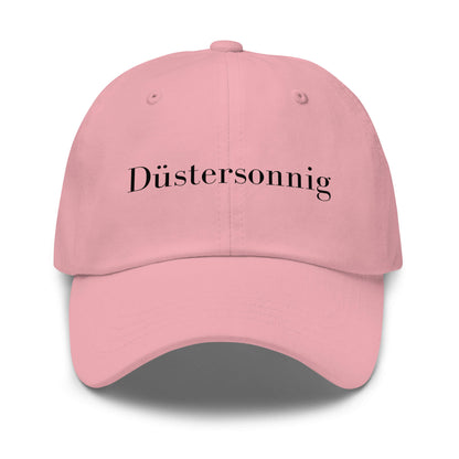 Düstersonnig Premium Dad Cap in Pink aus Chino-Baumwoll-Twill - neues Wort für Dunkelheit und inneres Licht - Front - Wortstolz Design