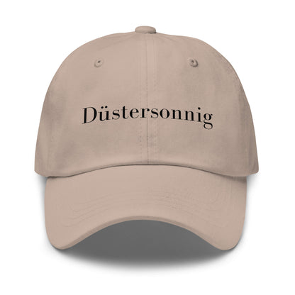Düstersonnig Premium Dad Cap in Stone aus Chino-Baumwoll-Twill - neues Wort für Dunkelheit und inneres Licht - Front - Wortstolz Design