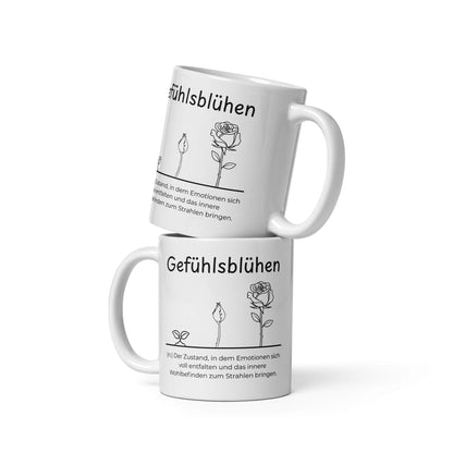 Gefühlsblühen Keramiktasse in Weiß - neues Wort für Emotionen und Wohlbefinden - Zwei Tassen übereinander - Frontansicht mit Henkel links und rechts - Wortstolz Design