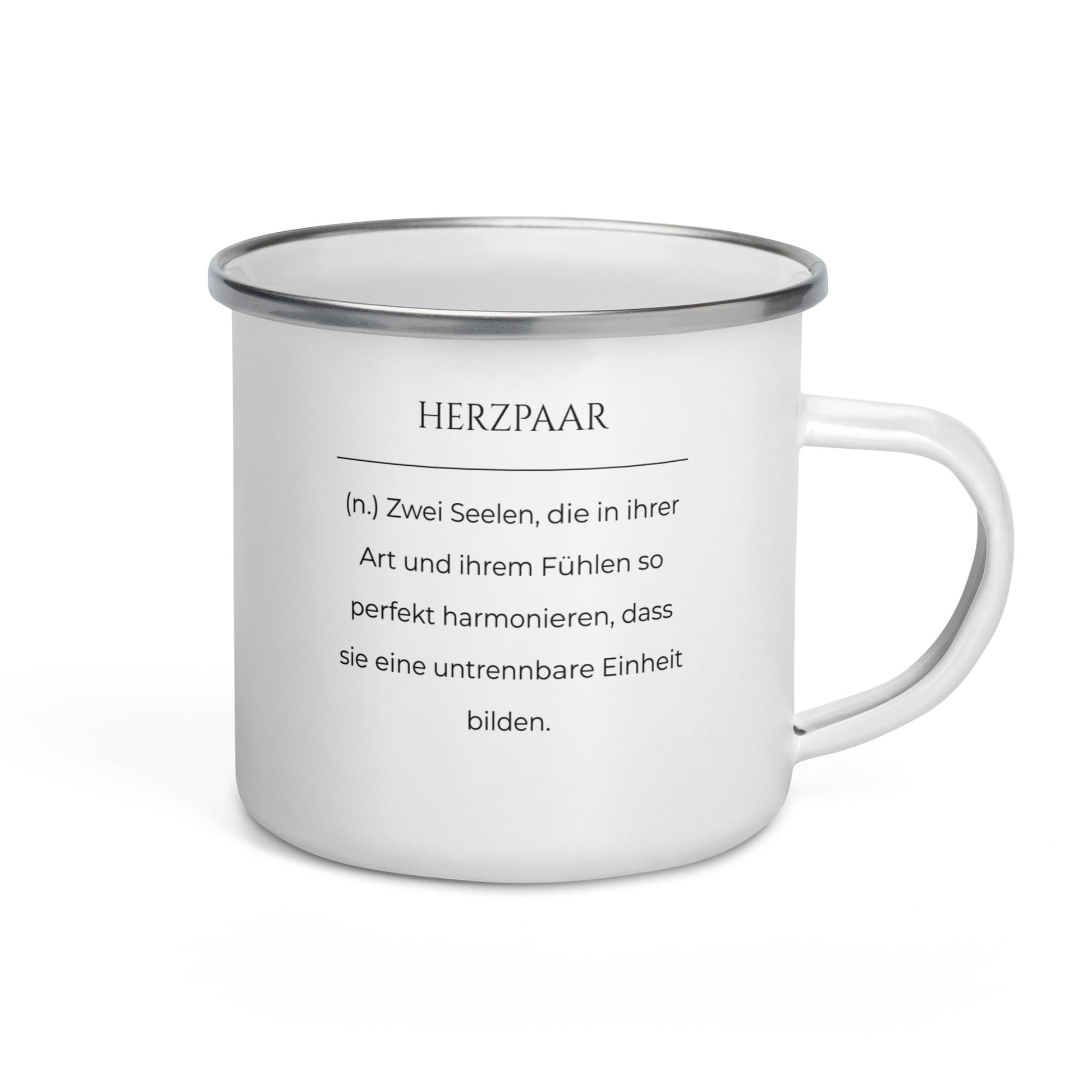 Herzpaar Emailletasse in Weiß - neues Wort für perfekte Harmonie - Front mit Henkel rechts - Wortstolz Design