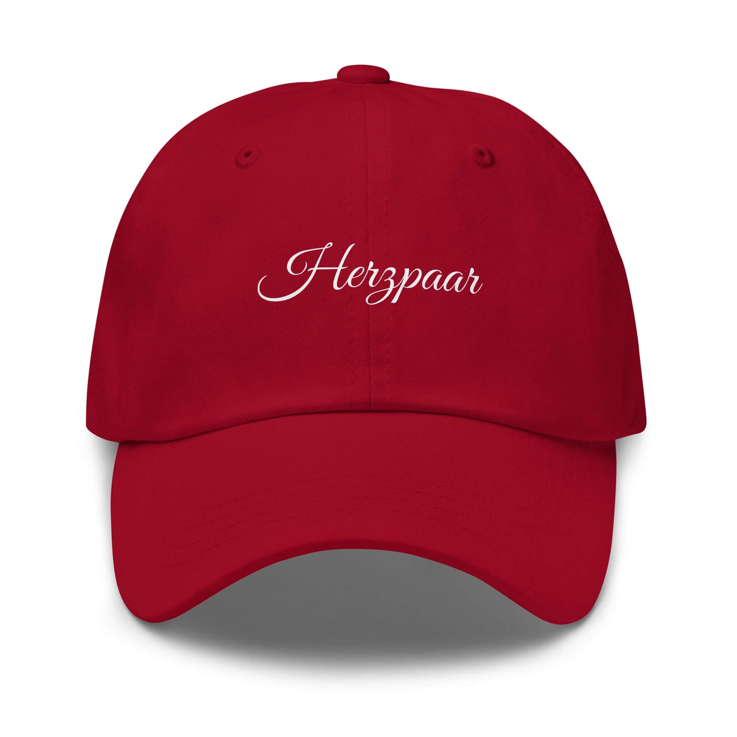 Herzpaar Premium Dad Cap in Cranberry aus Chino-Baumwoll-Twill - neues Wort für perfekte Harmonie - Front - Wortstolz Design