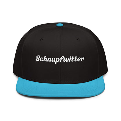 Geschenk Cap - Schnupfwitter Snapback Cap in Schwarz-Blau - Res5 Edition - mit weißem Print - Frontansicht